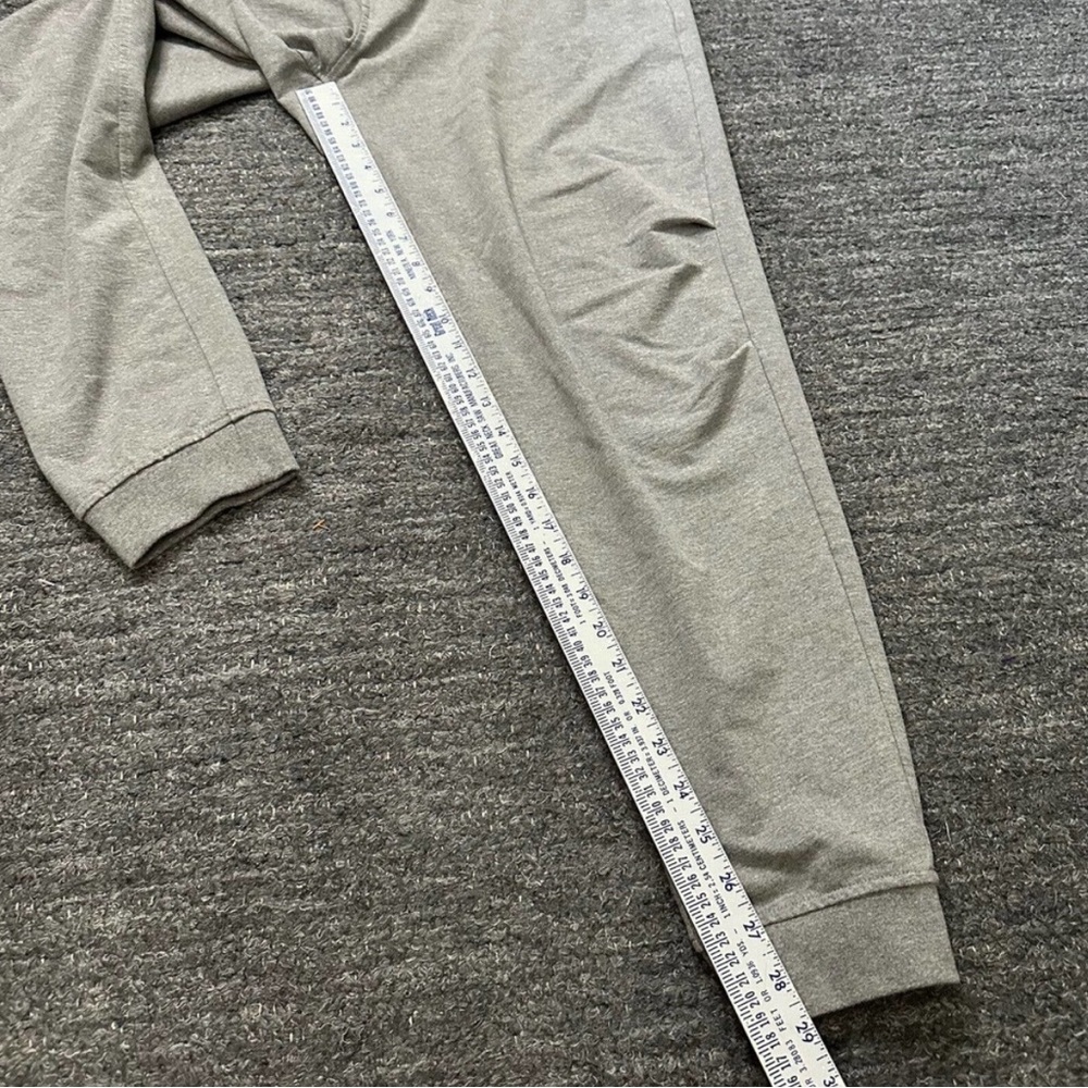 Cuts Hyper loop Joggers - Picture 5 of 10